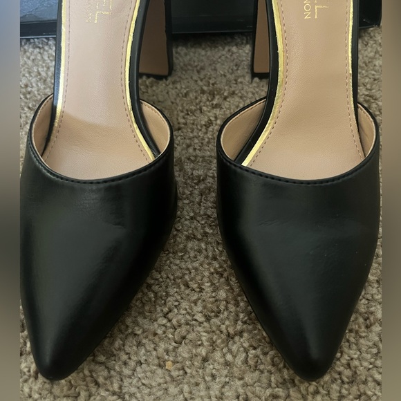 Michael by Michael Shannon pointed toe heels - Picture 4 of 7